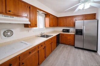 14 Upland Dr in East Northport, NY - Building Photo - Building Photo