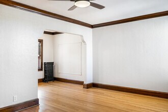 3919 N Morris Blvd in Shorewood, WI - Building Photo - Building Photo