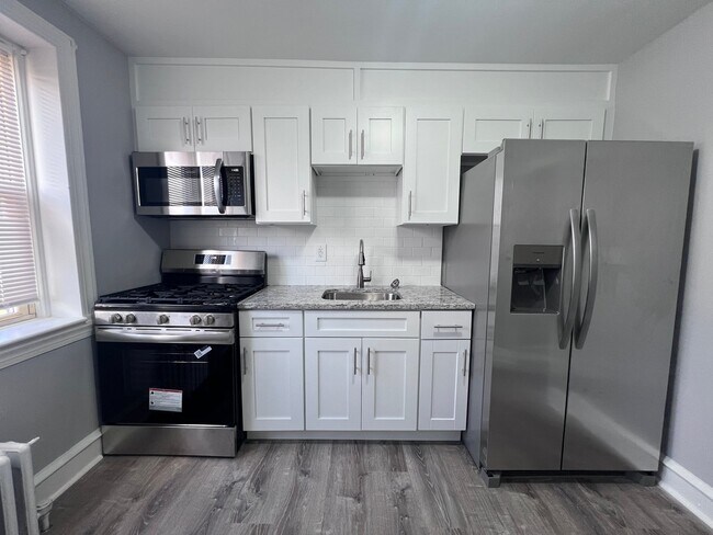 2135 Bleigh Ave, Unit 4