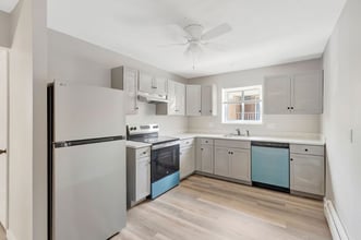 2455 Montana Ave in Cincinnati, OH - Building Photo - Building Photo