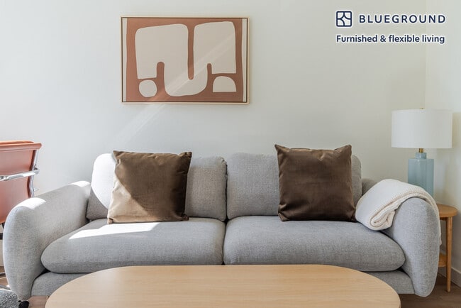 100 Callan Ave-Unit -FL5-ID1938 in San Leandro, CA - Building Photo - Building Photo