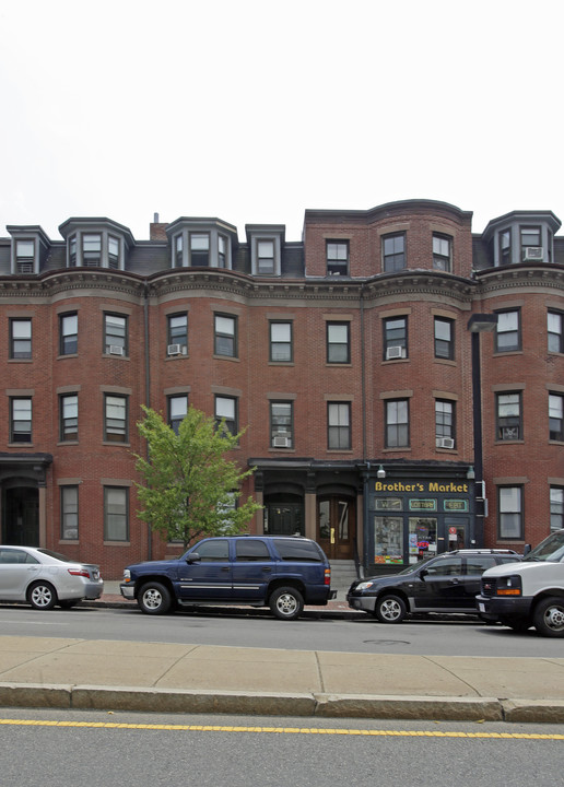 802 Tremont St in Boston, MA - Foto de edificio