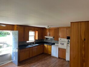 403 Marlington St in Blacksburg, VA - Foto de edificio - Building Photo