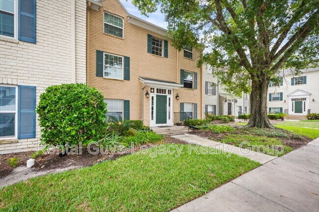 4331 Plaza Gate Ln