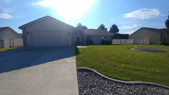 property at 2504 Ficus Dr