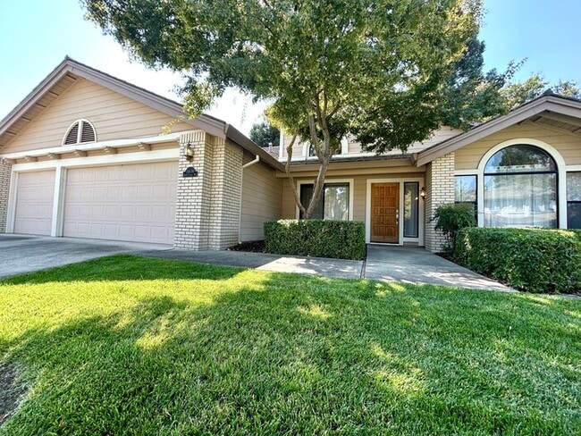 property at 11636 N Carson Way