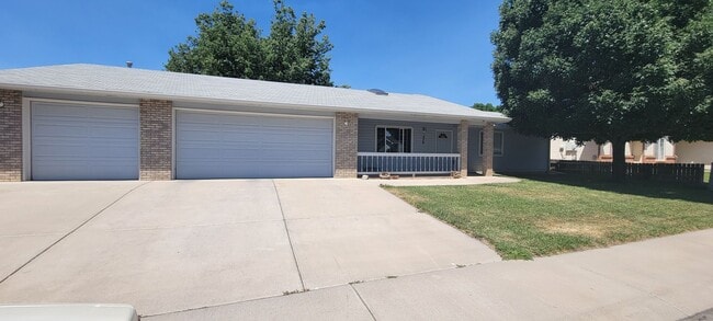 property at 579 Darby Dr
