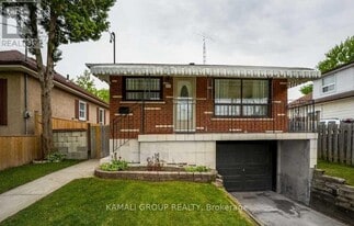 68 Rosehill Blvd in Oshawa, ON - Building Photo