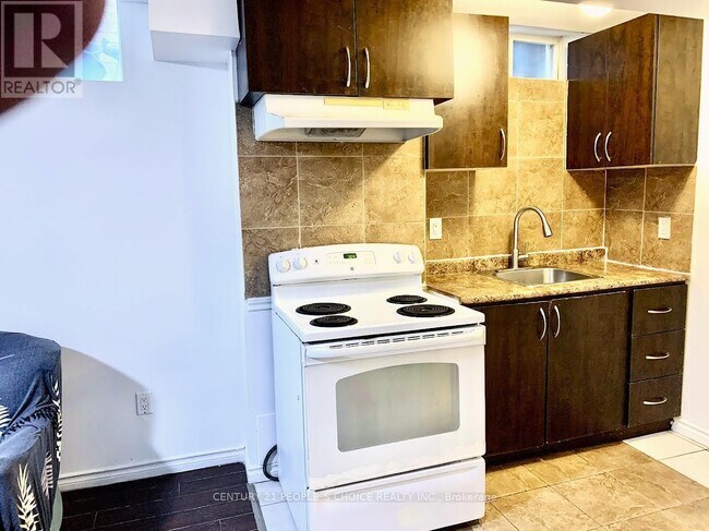 40 Palm Tree Rd in Brampton, ON - Building Photo - Building Photo