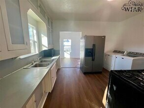 1814 Pearl Ave in Wichita Falls, TX - Building Photo - Building Photo