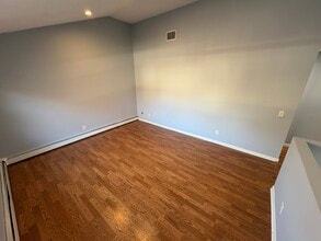 50 Eisenhower Ave in Brentwood, NY - Building Photo - Building Photo