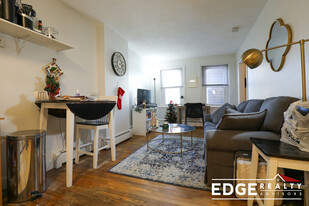 130 Emerson St, Unit 22 in Boston, MA - Building Photo