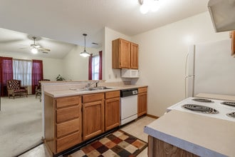 2434 Pimlico Ct in Columbia, MO - Building Photo - Building Photo