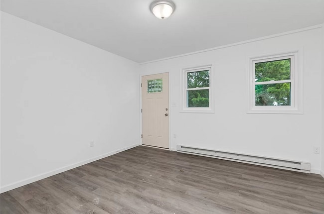 425 W Baker Ave, Unit 3 in Wildwood, NJ - Building Photo - Building Photo