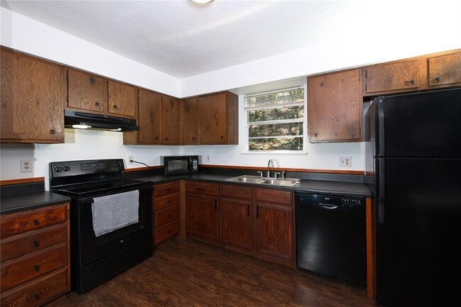 property at 833 Old Ranch Rd 12