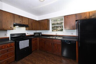 833 Old Ranch Rd 12 in San Marcos, TX - Building Photo - Building Photo