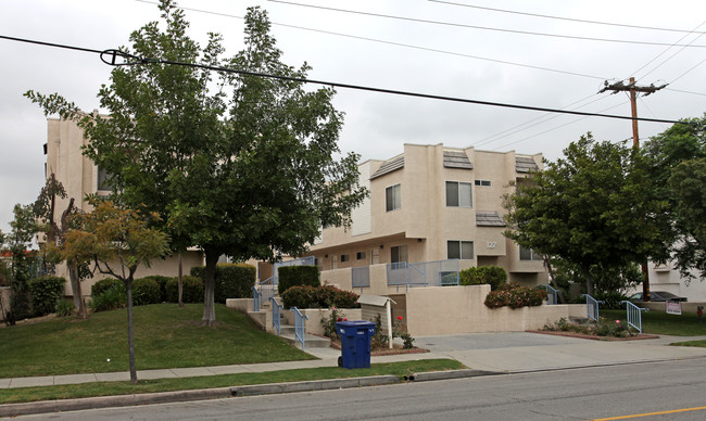 127-137 2nd Ave in Arcadia, CA - Foto de edificio - Building Photo