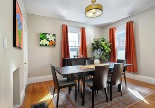 7 Lester Pl in Boston, MA - Building Photo - Building Photo