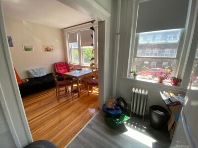 90 Brainerd Rd, Unit 6 in Boston, MA - Foto de edificio - Building Photo