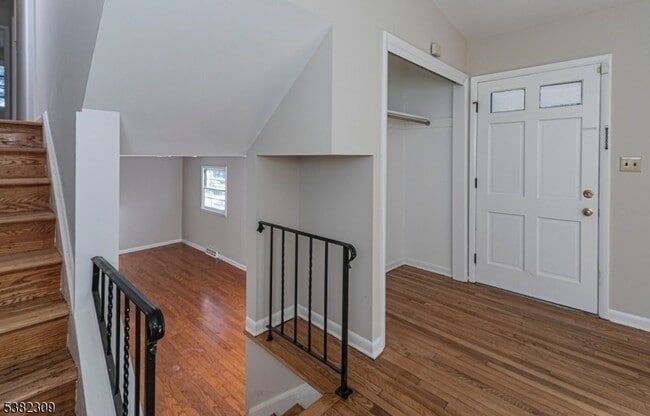 279 Cherry Valley Rd in Princeton, NJ - Building Photo - Building Photo