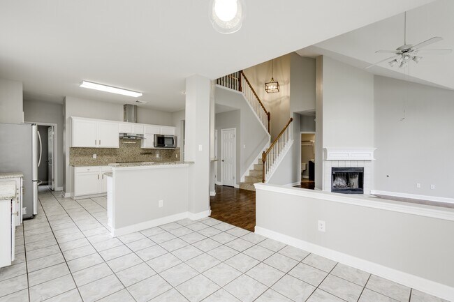 8106 Longdraw Dr in Round Rock, TX - Building Photo - Building Photo