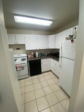 4313 Knox Road, Unit Single room in College Park, MD - Building Photo - Building Photo