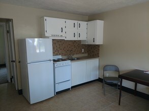 7555 Southwestern Blvd, Unit #4 in Eden, NY - Building Photo - Building Photo
