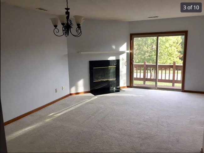 5615 Baronswood Cir in Toledo, OH - Building Photo - Building Photo