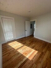 4 Upham Ave in Boston, MA - Building Photo - Building Photo