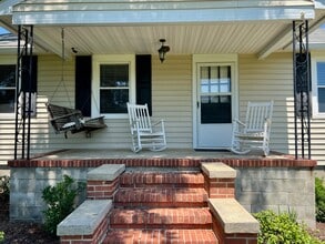 1053 New Bridge Rd in Aiken, SC - Building Photo - Building Photo