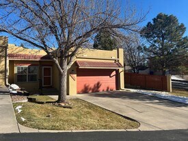 1347 E Parkway Dr in Colorado Springs, CO - Building Photo