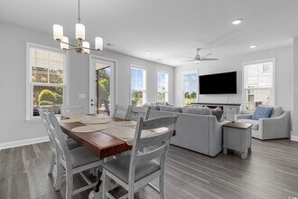 5113 Double Eagle Wy in North Myrtle Beach, SC - Building Photo - Building Photo