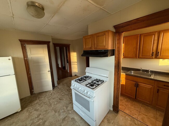 property at 139 Franklin St