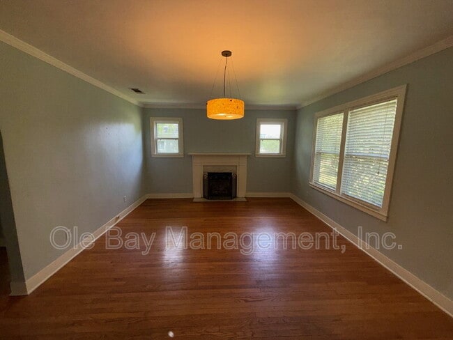 305 Chidester Ave in Mobile, AL - Building Photo - Building Photo