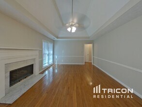610 N Oakland Cir in Mcdonough, GA - Building Photo - Building Photo