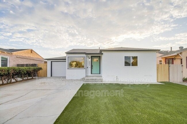4026 Charles St in La Mesa, CA - Building Photo - Building Photo