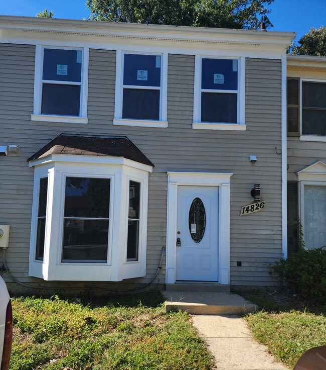 property at 14826 London Ln