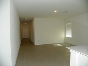 261 Douglas Hls Dr in Magnolia, TX - Building Photo - Building Photo