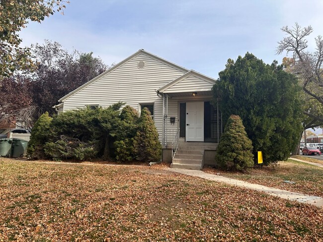 1433 E 2700 S-Unit -2699 S Chadwick in Salt Lake City, UT - Foto de edificio - Building Photo