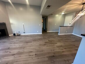 8300 Manitoba St, Unit 315 in Playa Del Rey, CA - Building Photo - Building Photo