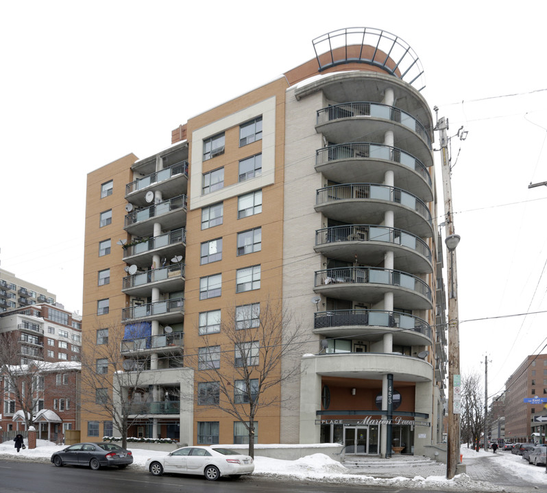 Marion Dewar Place in Ottawa, ON - Building Photo