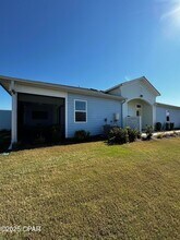 8518 Margaritaville Blvd in Panama City Beach, FL - Foto de edificio - Building Photo
