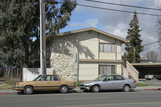 26369 Gading Rd in Hayward, CA - Building Photo - Building Photo