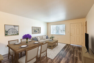 Sierra Sage Apartments in Reno, NV - Building Photo - Building Photo