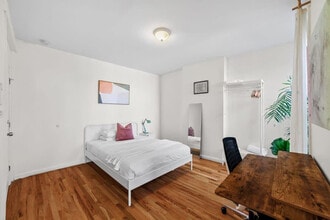 239 Starr St in Brooklyn, NY - Building Photo - Building Photo