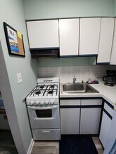 709 Ocean Ave N in Avon By The Sea, NJ - Foto de edificio - Building Photo