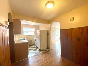 526 Riddle Crest Ln in Cincinnati, OH - Building Photo - Building Photo