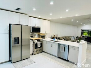 3936 Arelia Dr in Delray Beach, FL - Building Photo - Building Photo