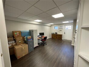 141 Edaville Ct in Warwick, RI - Building Photo - Building Photo