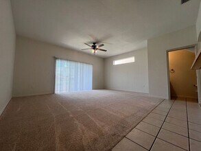 2216 Garden Lake Dr in Winter Haven, FL - Building Photo - Building Photo